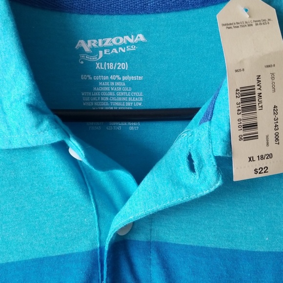 Tee. - Picture 2 of 3